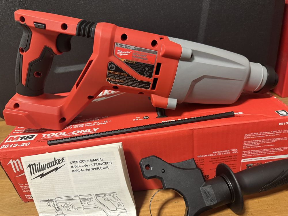 Перфоратор акумуляторний Milwaukee 2613-20, SDS-PLUS 2,6Дж