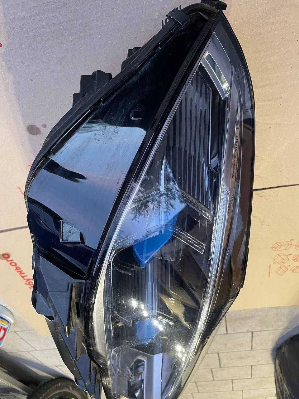 ПРАВАЯ Лазерная фара (ICON LIGHT), БМВ 9850426, BMW X5 M50i
2020 года