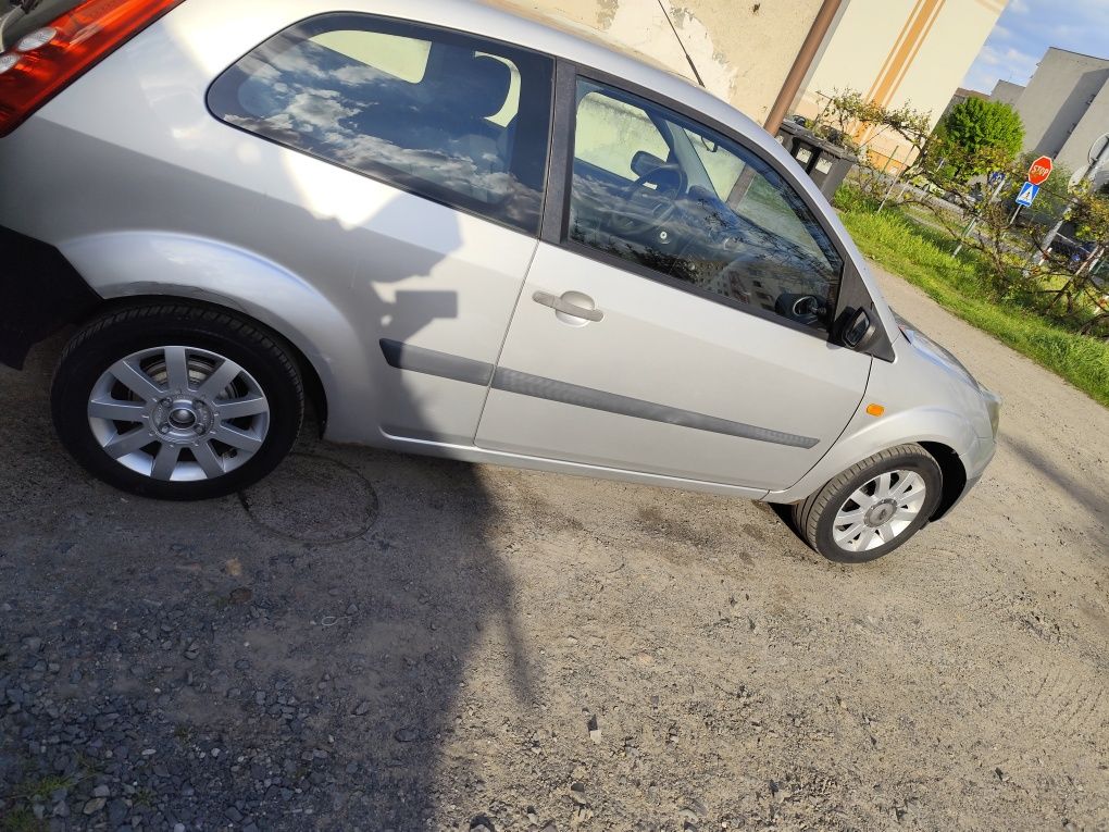 Ford Fiesta MK6 sprawny