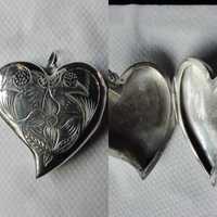 Medalha coração gravado de abrir em prata Portuguesa