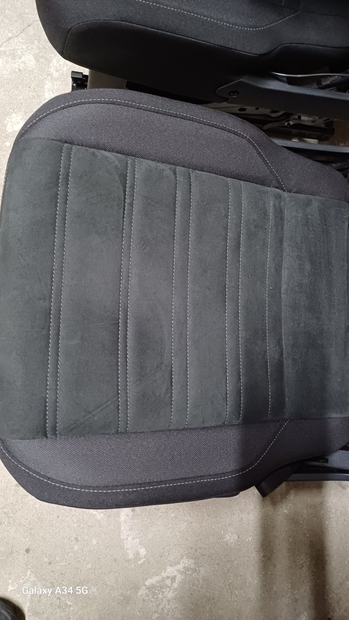 Fotel siedzenie wolkswagen touran ll 15r alkantara