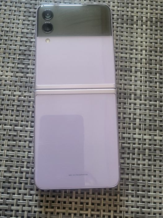 Samsung z flip 3 5g 128gb  T mobile