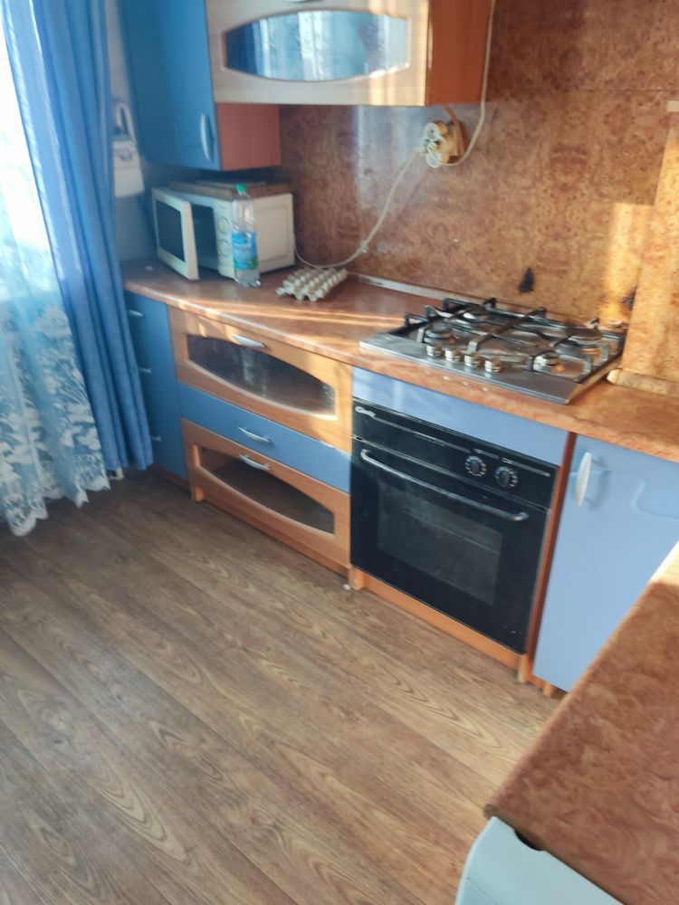 4 Таврический , есть варианты
