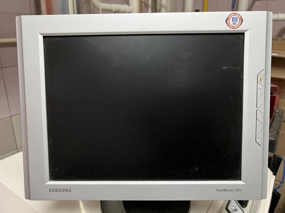 Монітор Samsung SyncMaster 151s
