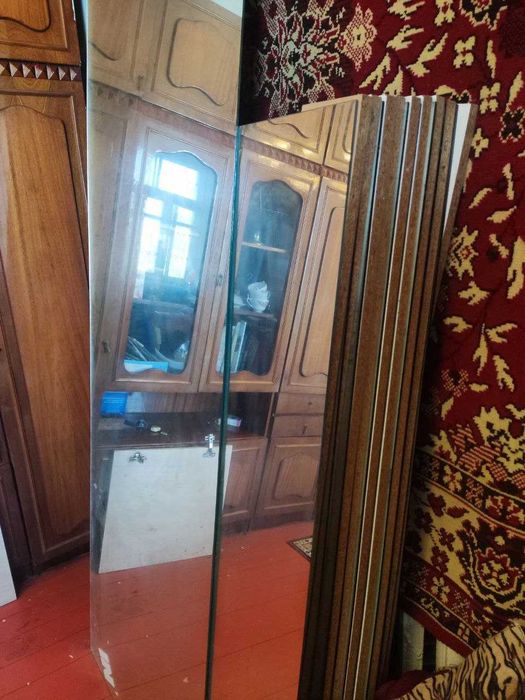 Дзеркало великих розмірів
