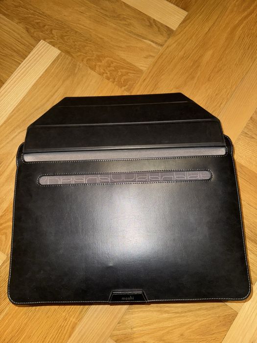 Apple Macbook Air M1 2020 +чохол, хаб