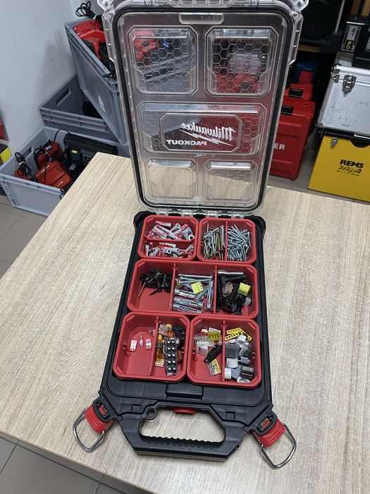 Milwaukee Packout 4932471065 / органайзер Мілвокі Пакаут