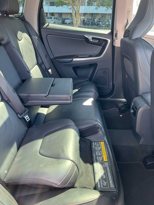 Volvo XC 60 2.0 D4 VOR - NACIONAL