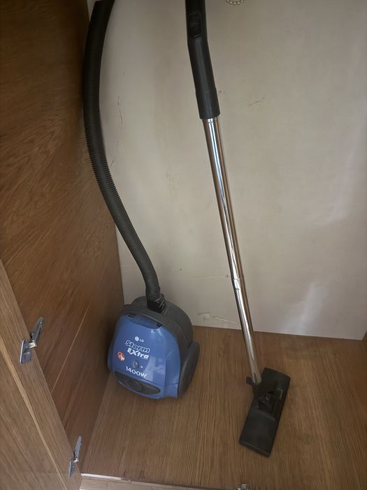 Продам пилосос  LG