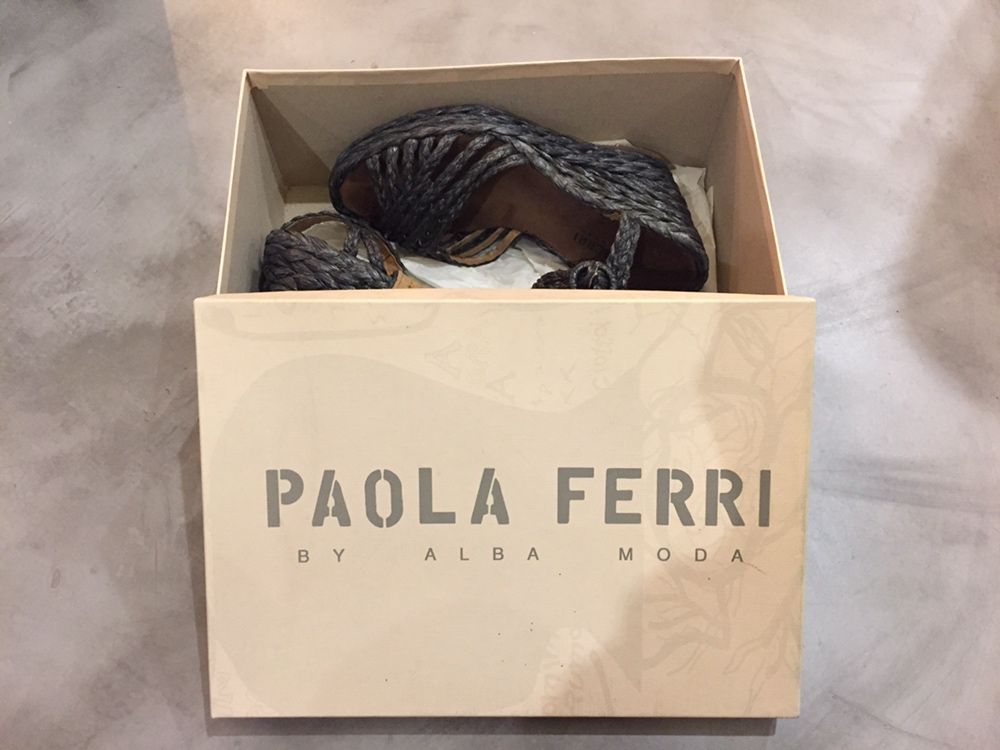 Sapatos Paola Ferri 37