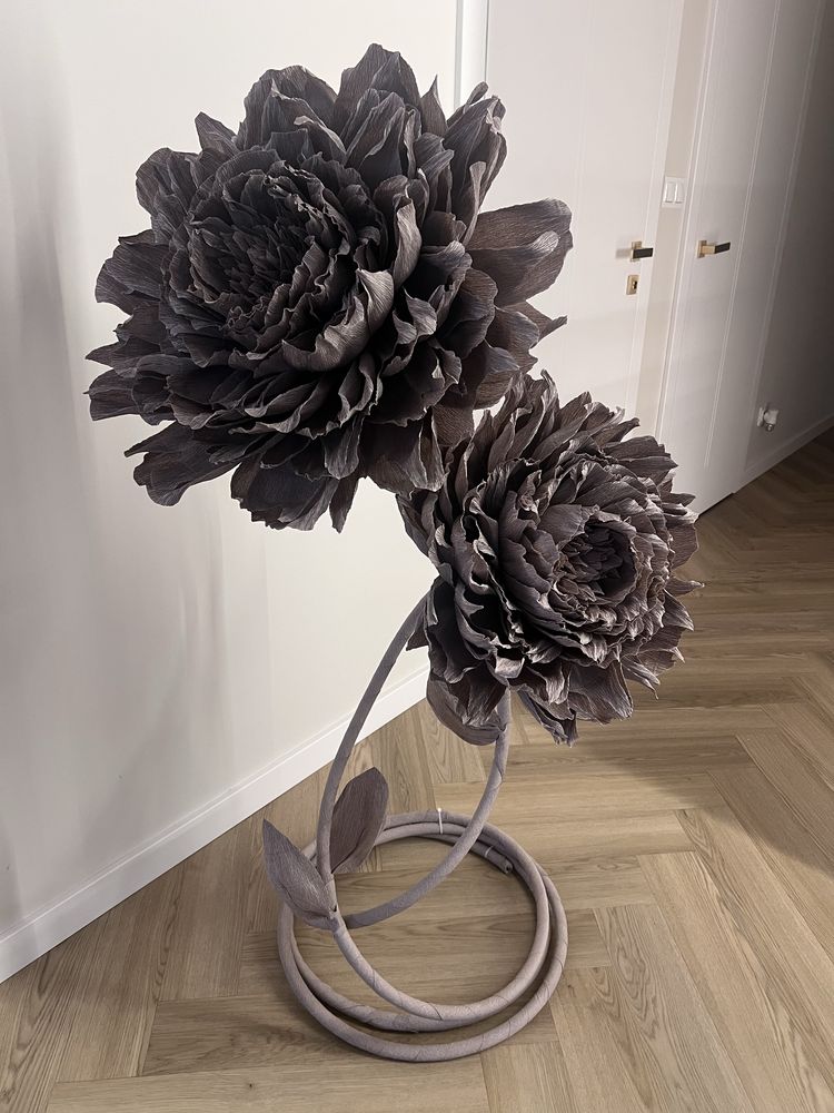 Kwiaty giganty peonie dekoracje urodziny sluby