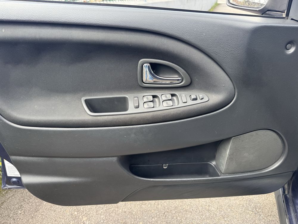 Vovlo v40 1.9DI 115cv