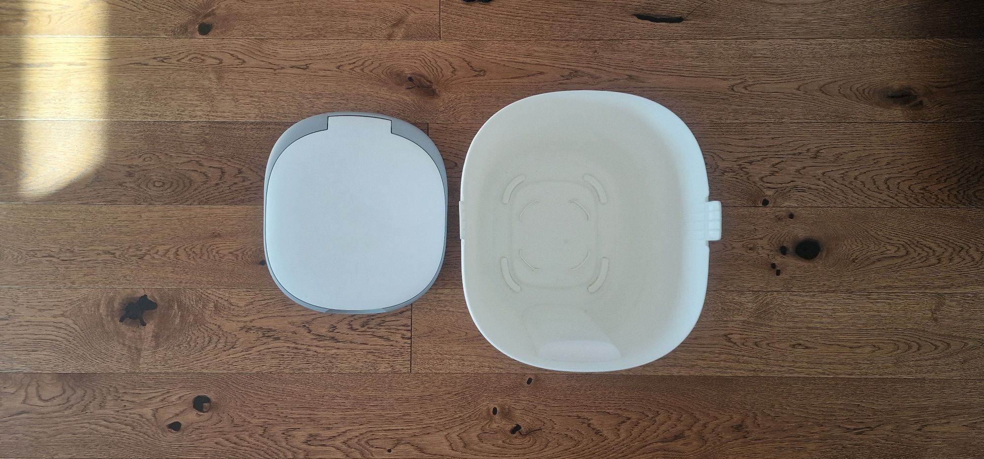 Tommee Tippee Twist Click
pojemnik na pieluchy • Biały