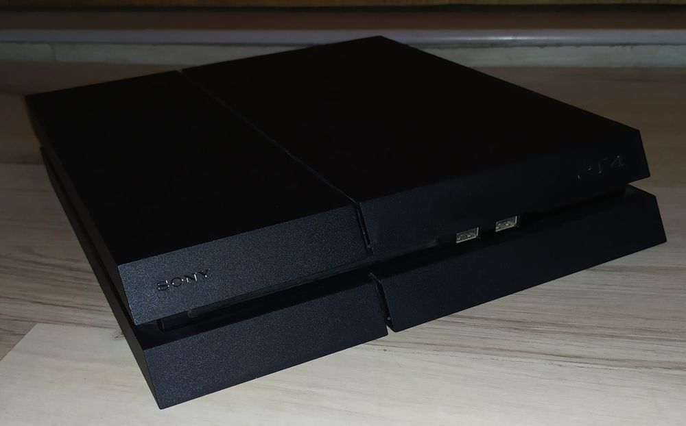 PS 4 500GB # zestaw + gra # 100% sprawna # Playstation4