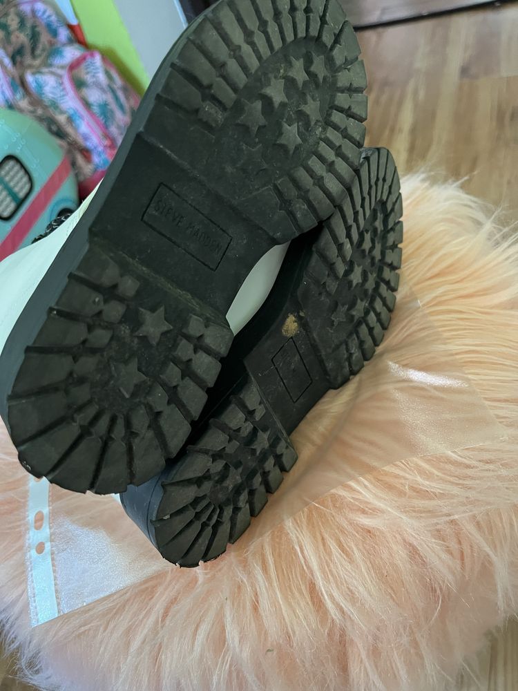 Jesienne kozaki 31 białe Steve Madden