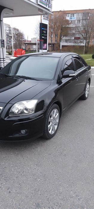 Продам Таету Авенсис 2007 на,2.0 дизель