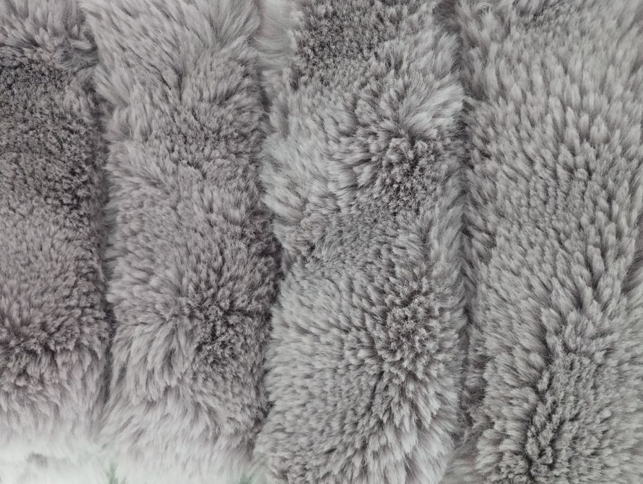 Продам детскую желетку состояние новой