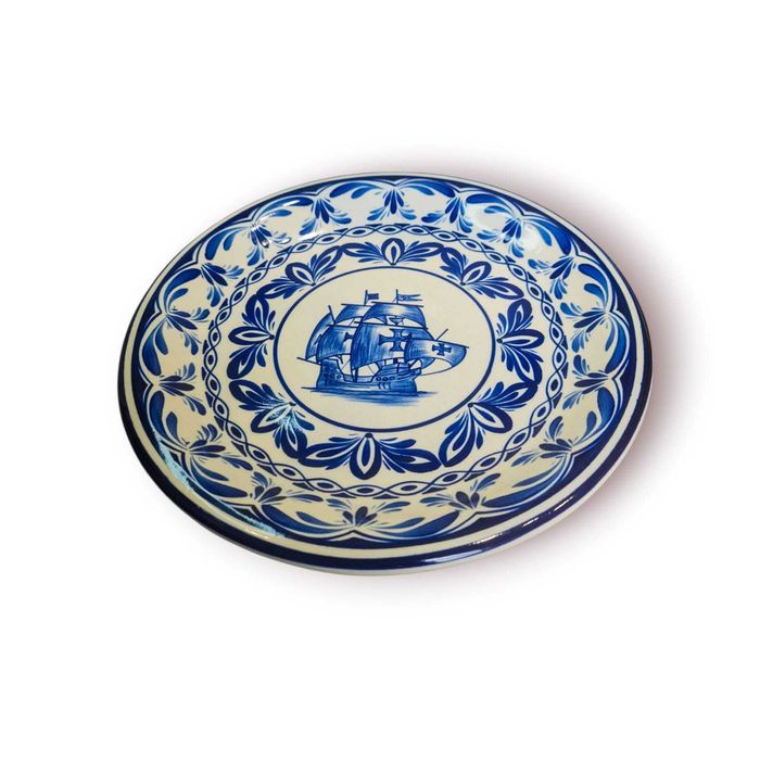 Prato Decorativo Vianagrés – Pintado à Mão – Motivo Caravela
