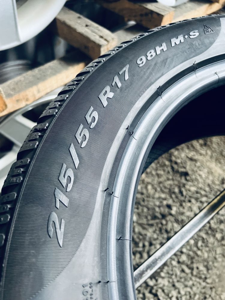 Шини Резина Зимові 19Рік 215 55 17 Pirelli Sottozero 4шт