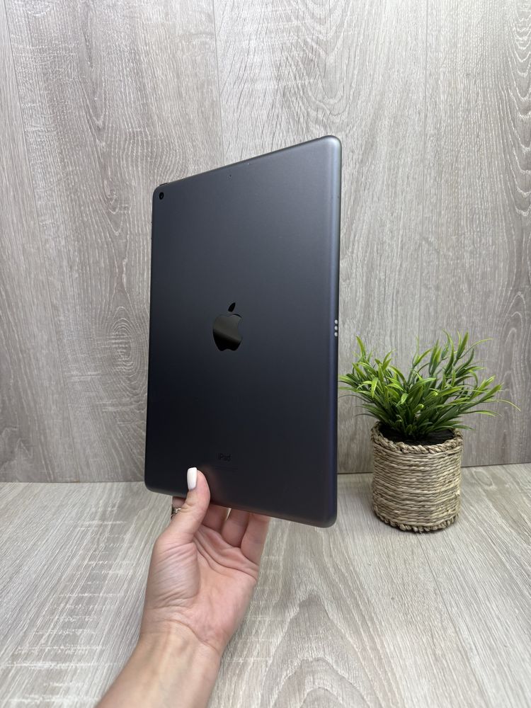 iPad 9  64 GB Wi-Fi