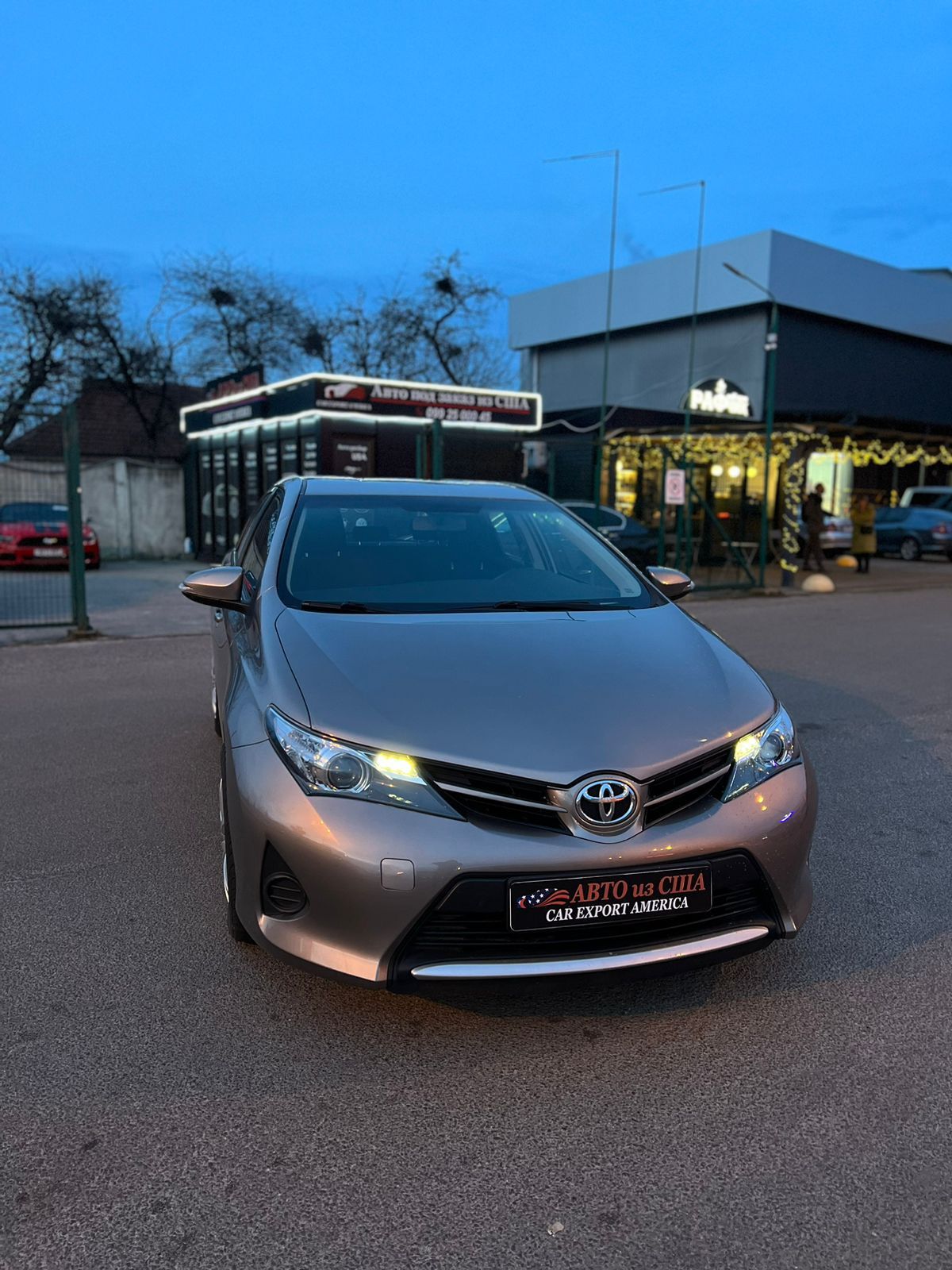 Toyota auris 2014 Лізинг кредит рассрочка в Полтаве авто из США Герман