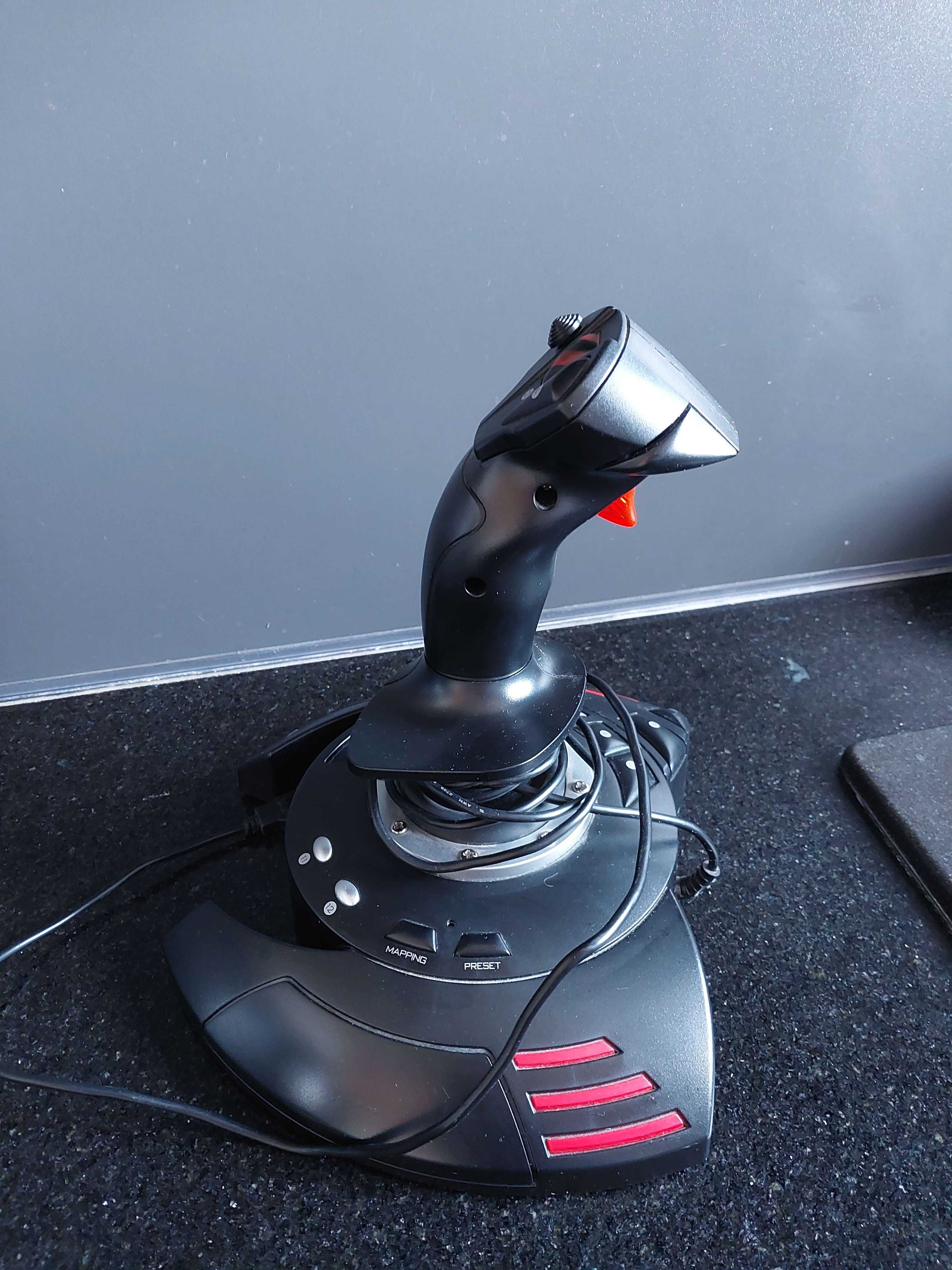 Joystick ThrustMaster Flight Stick X