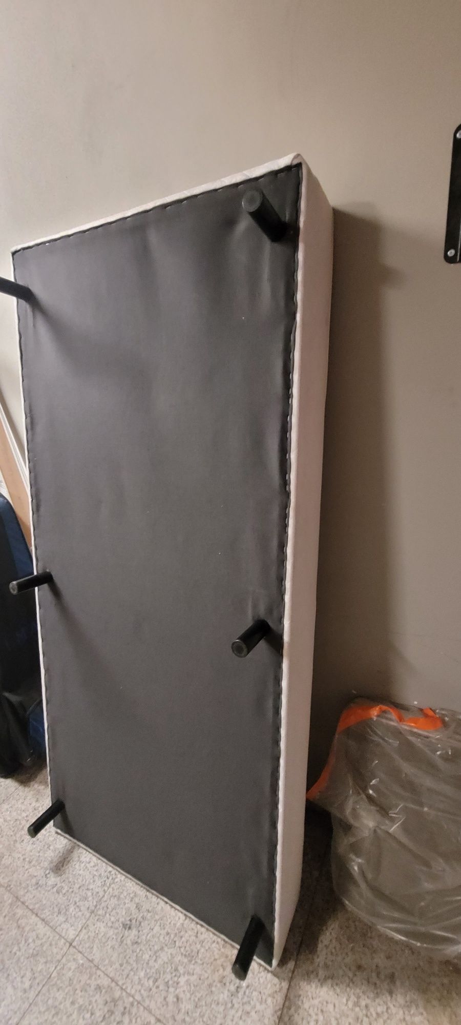 Łóżko podstawa  koło 90x200