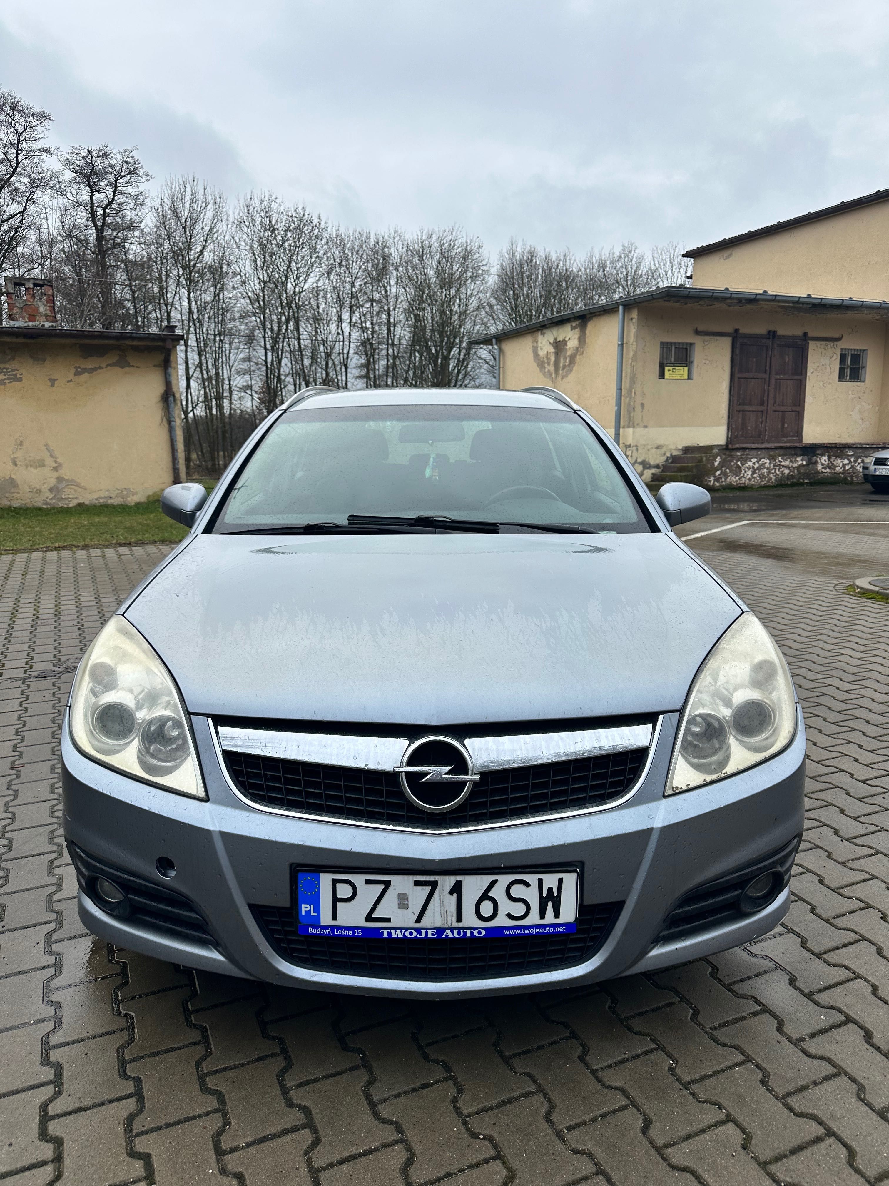 Sprzedam Opel Vectra! 2.2 benzyna 155km! 2006 rok! Ładna!