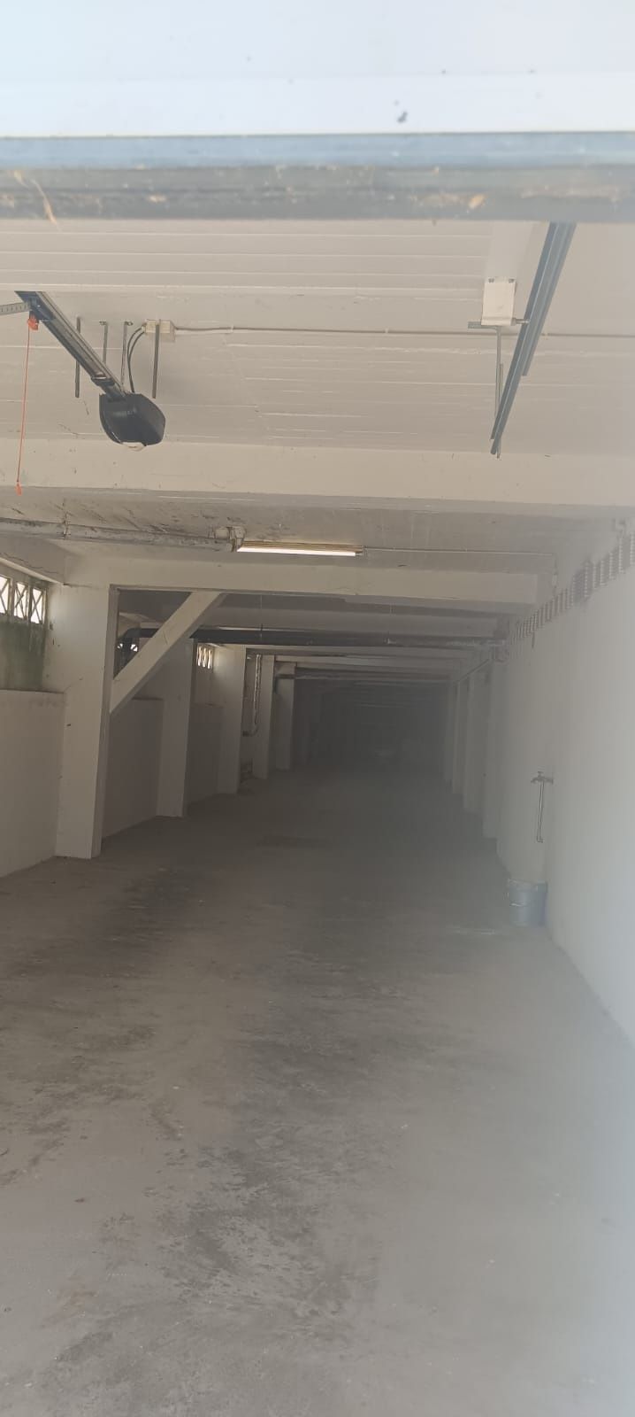 Garagem na Ericeira para 1 setembro