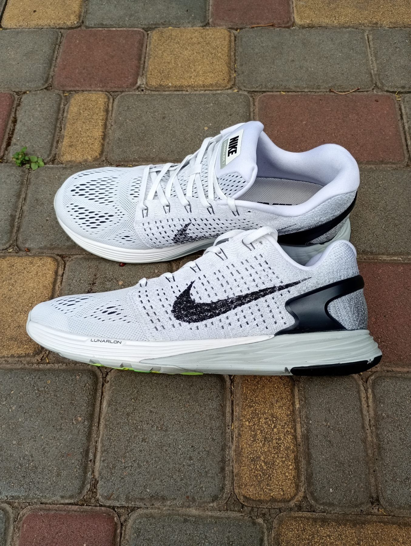 Кросівки Nike Lunarglide 7 44 / 44,5