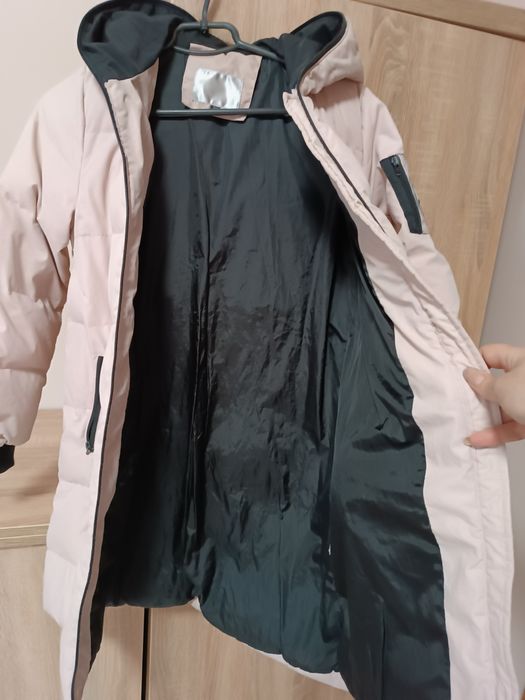 Куртка, пуховик, плащик, пальто для дівчинки