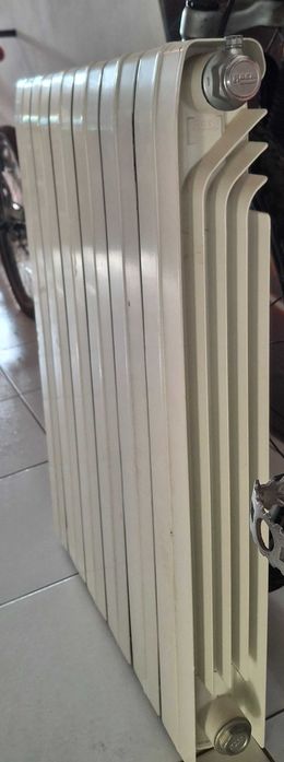 Radiador a água de 5 e 6 elementos