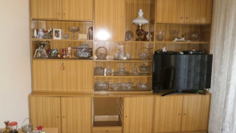 Sprzedam  regał nie zniszczony stan idealny