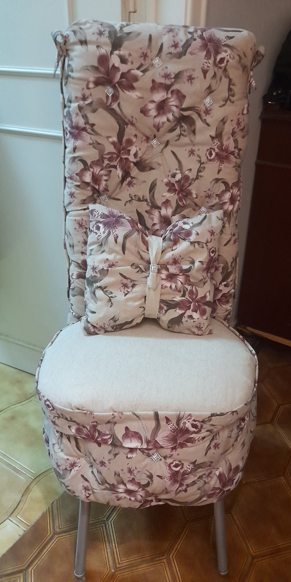 Restauro de cadeiras e sofas em artigos de luxo