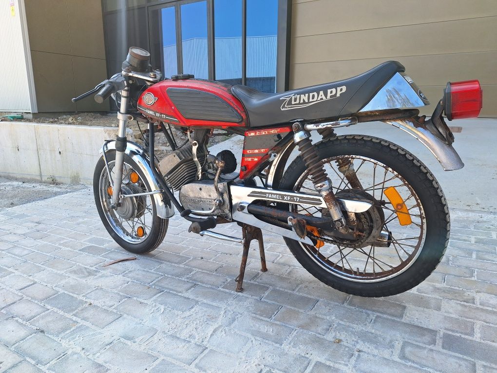 Famel xf 17 com documento único a trabalhar e andar