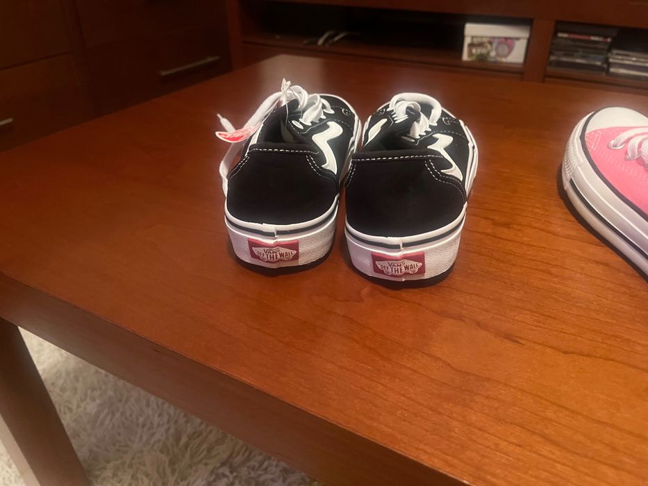 Sapatilhas vans novas com etiqueta