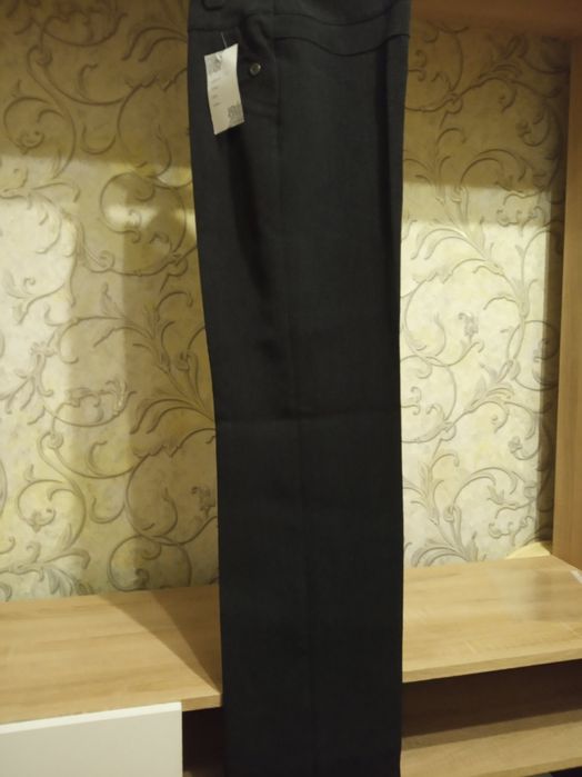 Брюки женские новые,с биркой. Возможен торг