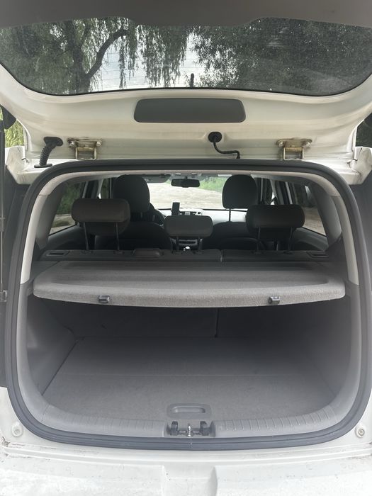 Прокат, оренда Авто Kia Soul електромобіль проїзд 250