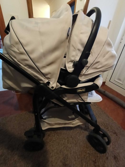 Carrinho de bebé - Duo Chicco