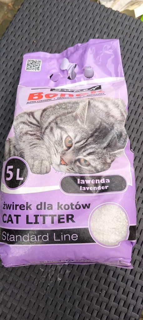 Żwirek dla kota firmy Benek