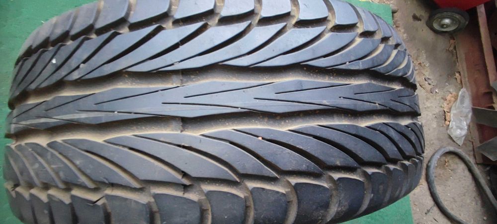Opona Bravuris Barum 205/55R15 88V 1-szt