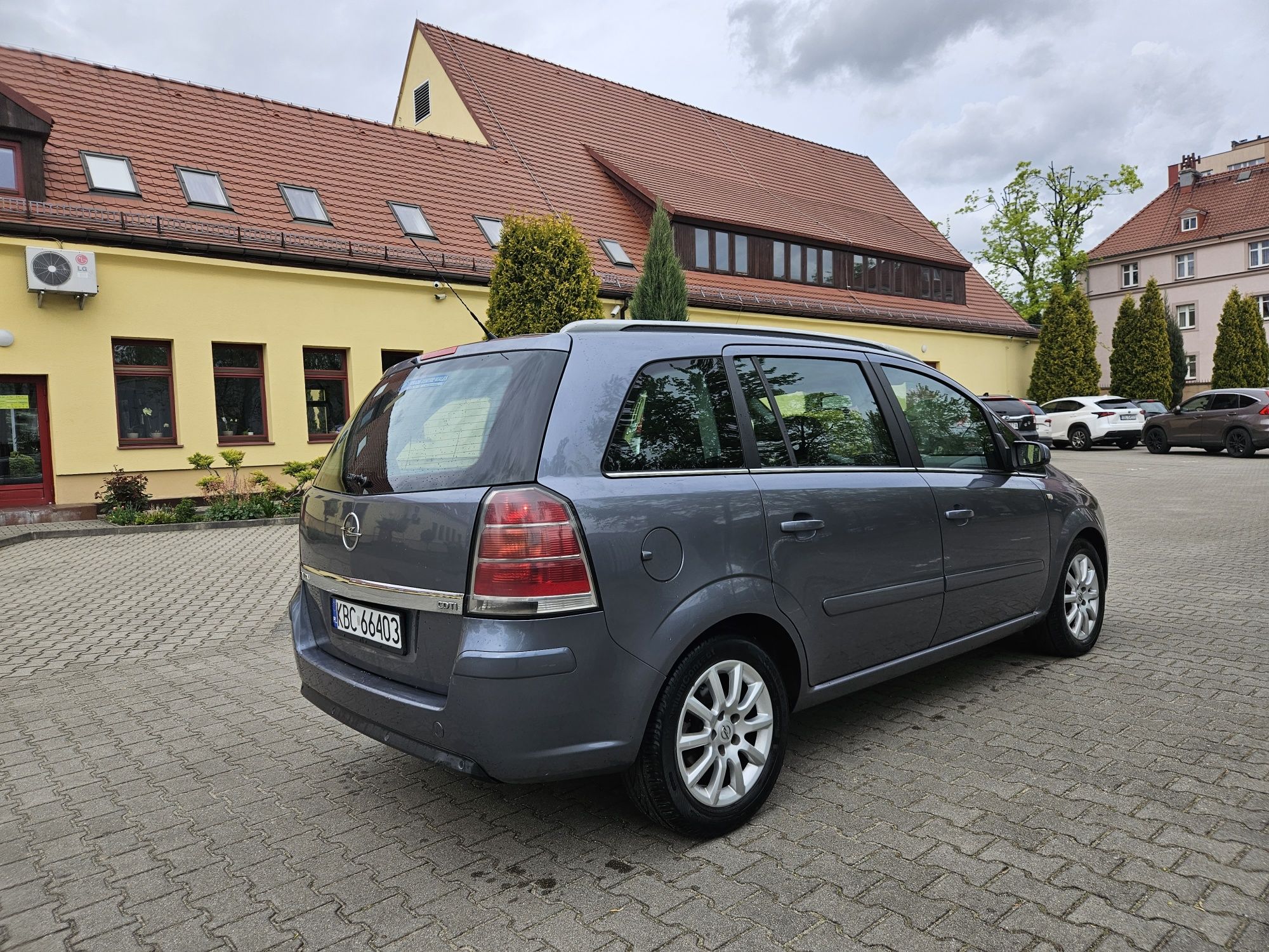 Opel Zafira 2005r 1.9diesel 7osob!!!