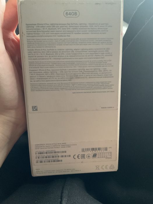 Айфон 8+ хороший