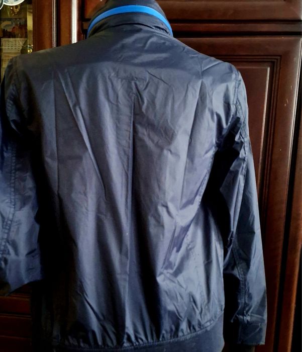 Tommy Hilfiger kurtka 158
Hilfinger przeciwdeszczowa kurtka