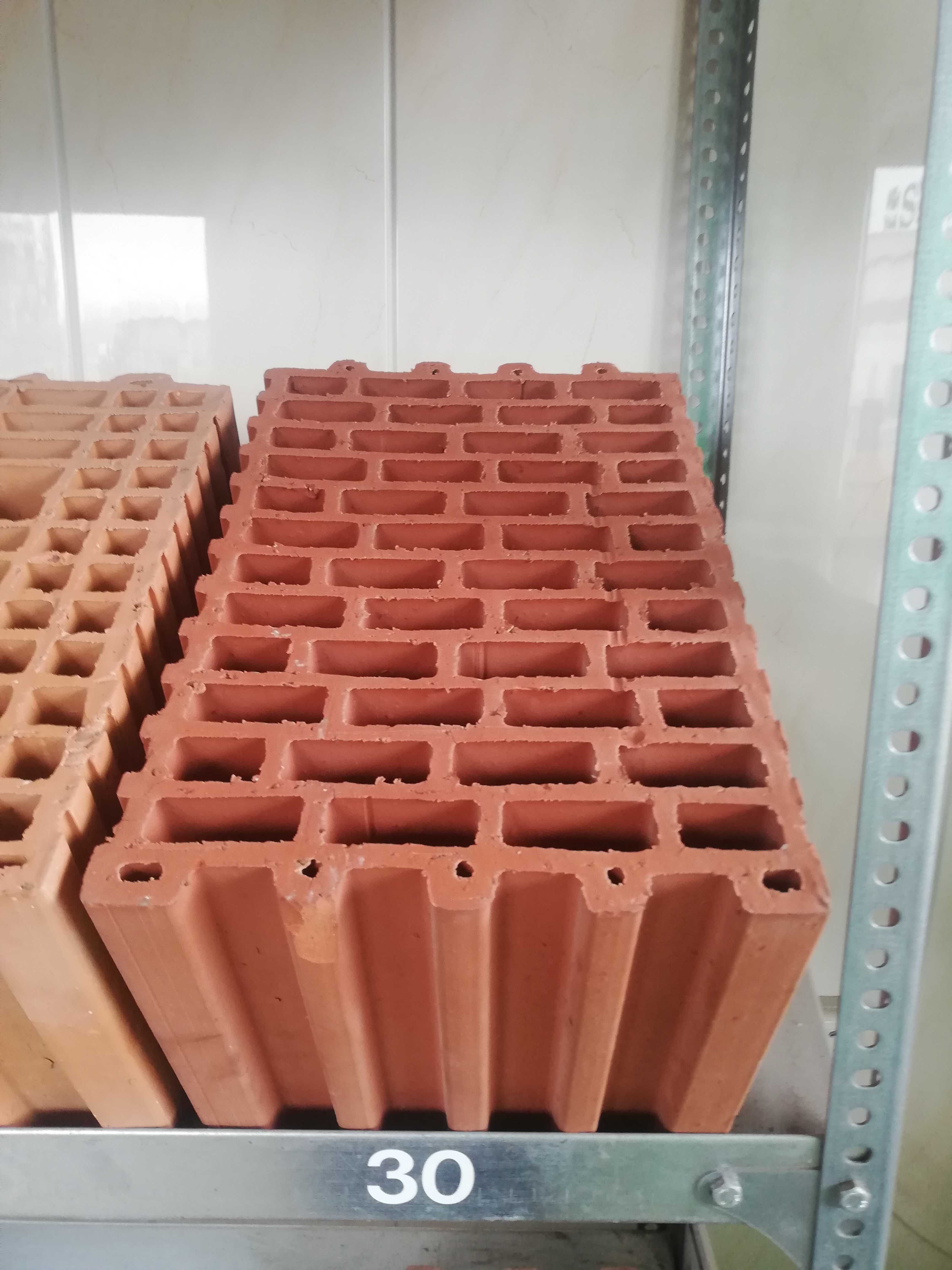 Pustak ceramiczny,pustaki MAX poryzowany 25 P+W Keram 360/250/238