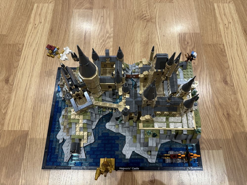 Lego Harry Potter Замок и территория Хогвартса оригинал ( 76419).