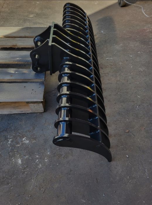 Łyżka łycha grabie do koparki minikoparki JCB  8014/8015/8016/8018