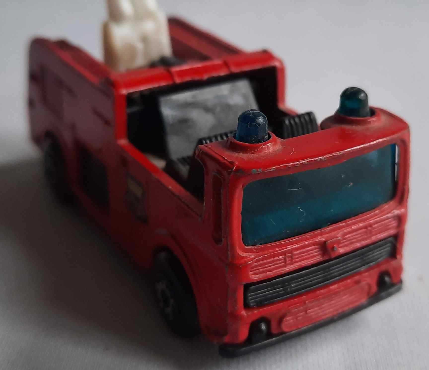 Straż Pożarna MATCHBOX Wóz Strażacki Snorkel Vintage 1981