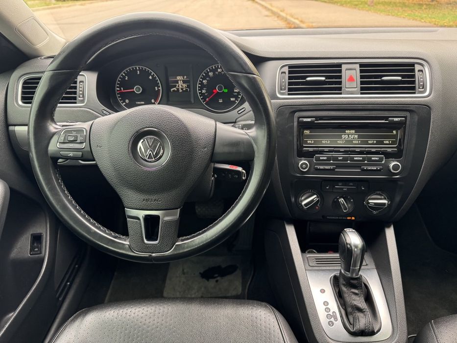 продам авто VW Jetta