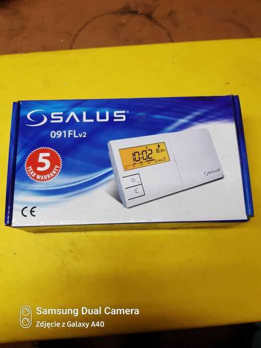 Sterownik pokojowy Salus